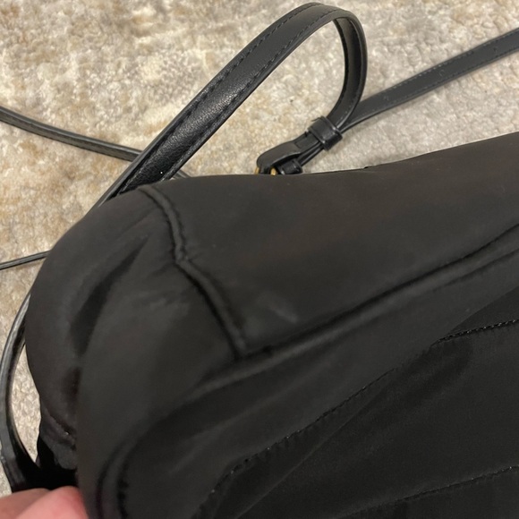 Banana Republic Black Crossbody Purse Handbag Bag Wallet Card Slots Minimalist - Picture 14 of 15